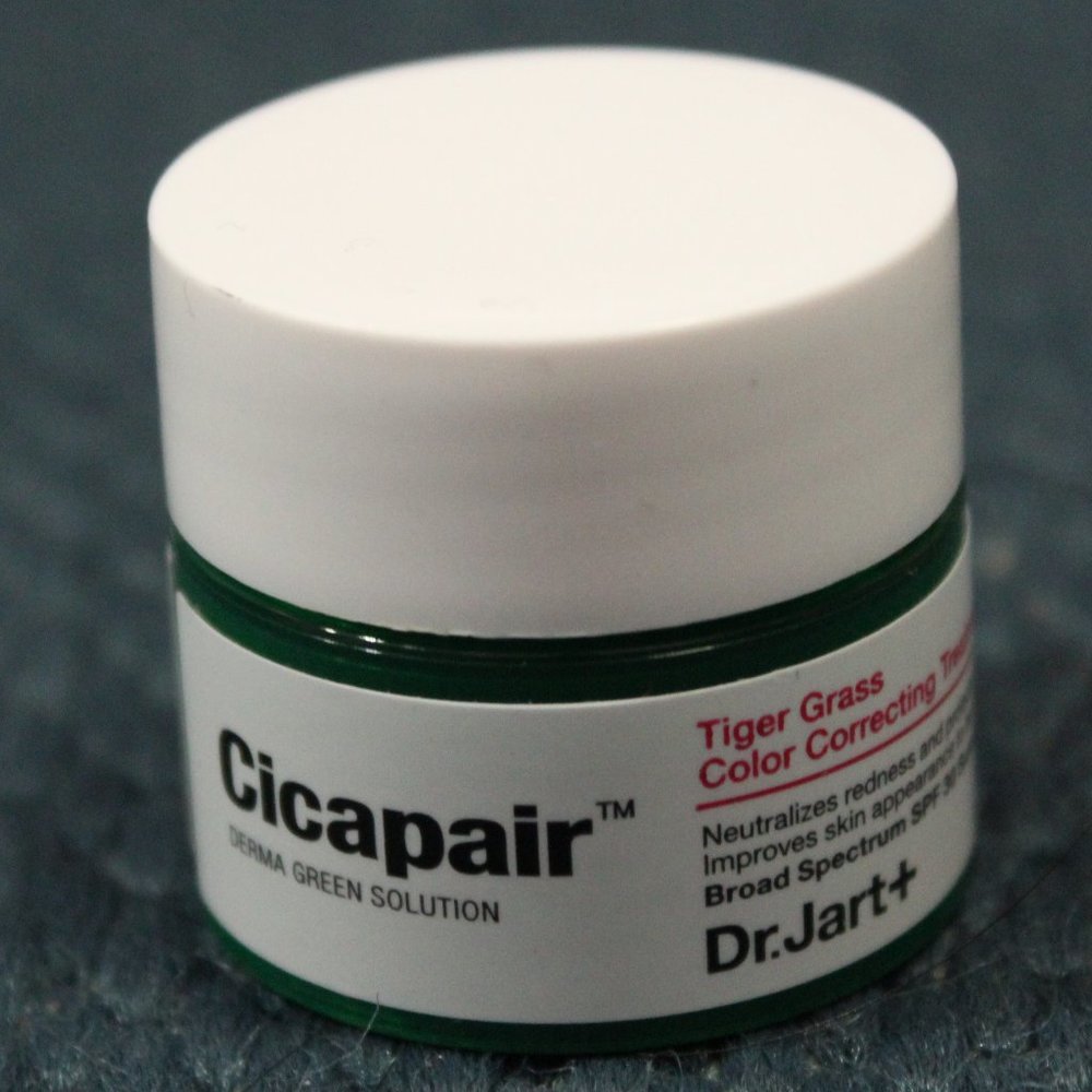 Cicapair Tiger Grass Color Correcting Treatment